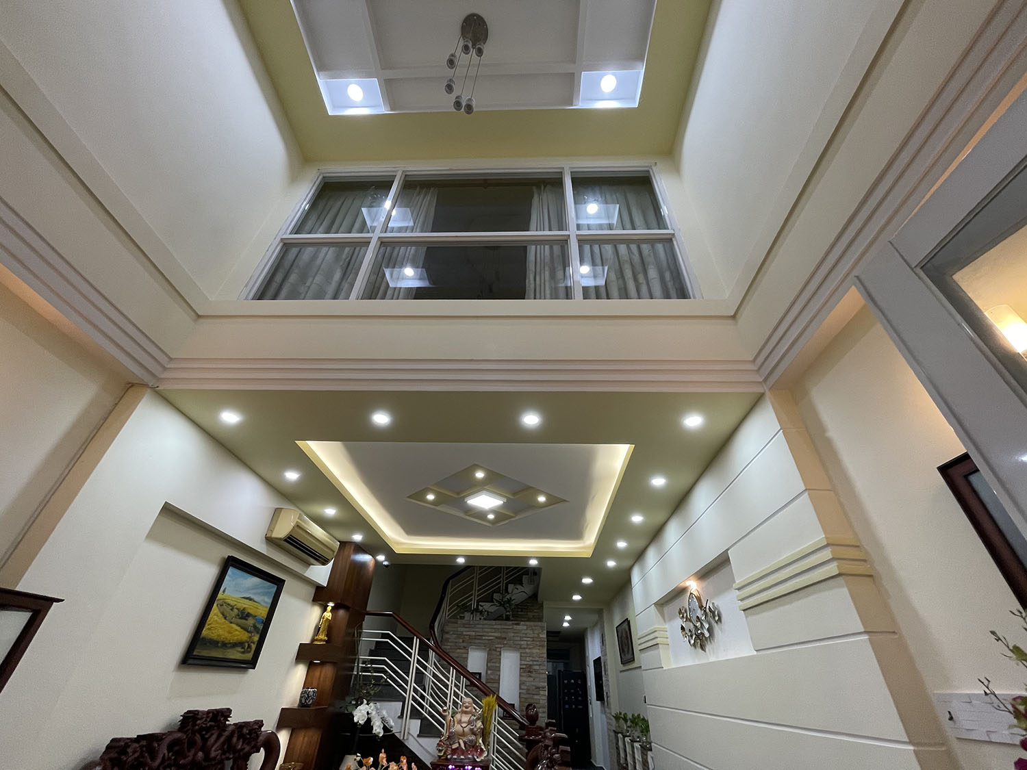 Bán nhà Ngô Thị Thu Minh, Quận Tân Bình NHÀ PHỐ VƯỜN tuyệt đẹp 3lầu (4mx24m) nở hậu hẻm ôtô khu VIP